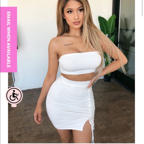 Ivory Set - Picture 2 of 2